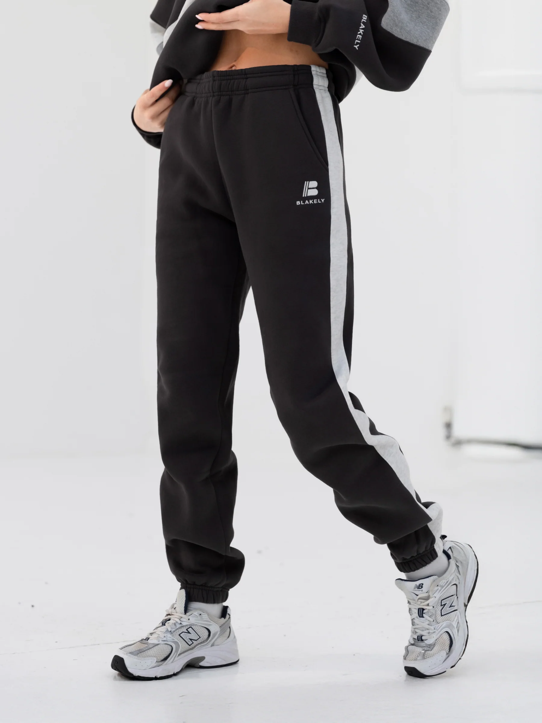Panel Sweatpants - Graphite - Prinboxs