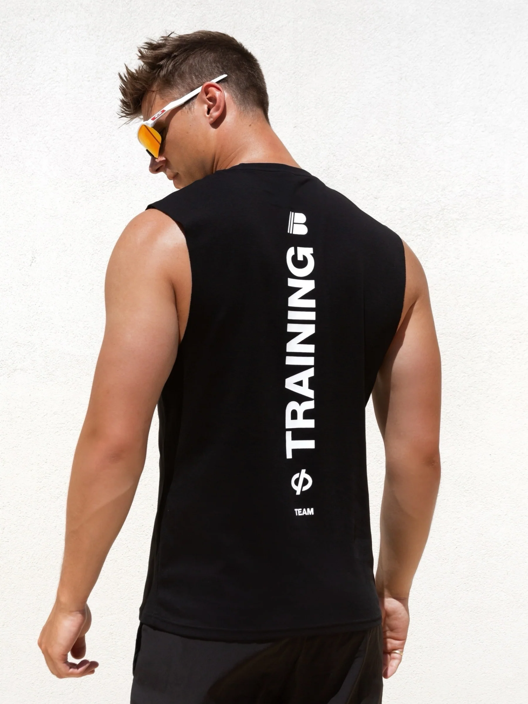 Apex Linear Sleeveless Tee - Black - Prinboxs