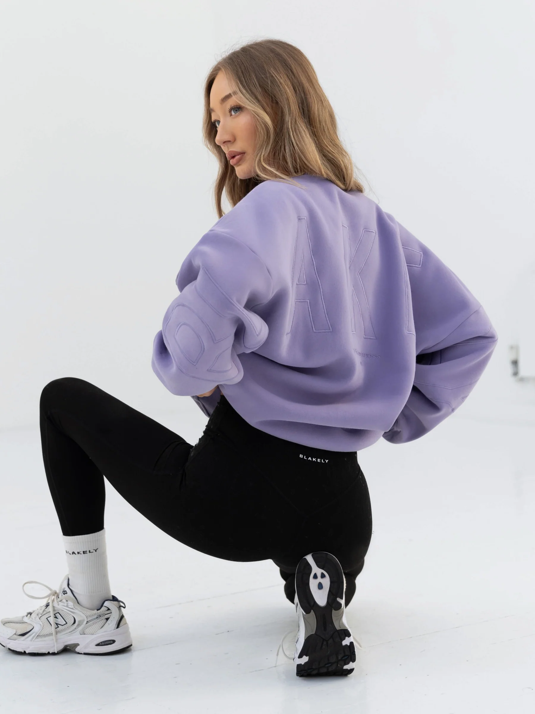 Embroidered Isabel Oversized Jumper - Lilac - Prinboxs