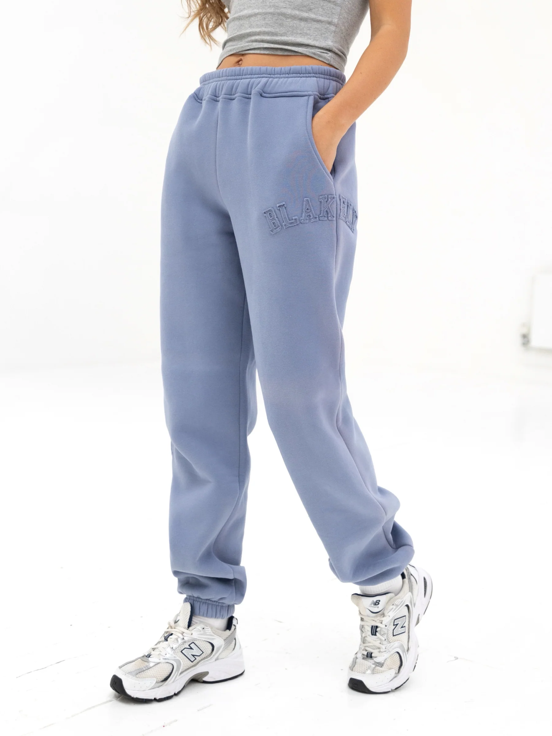 Tonal Varsity Sweatpants - Granite Blue - Prinboxs