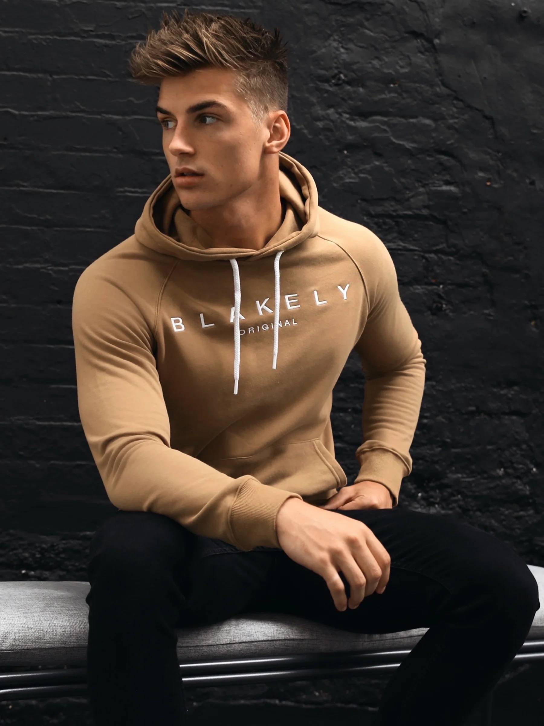 Varamero Hoodie - Golden - Prinboxs