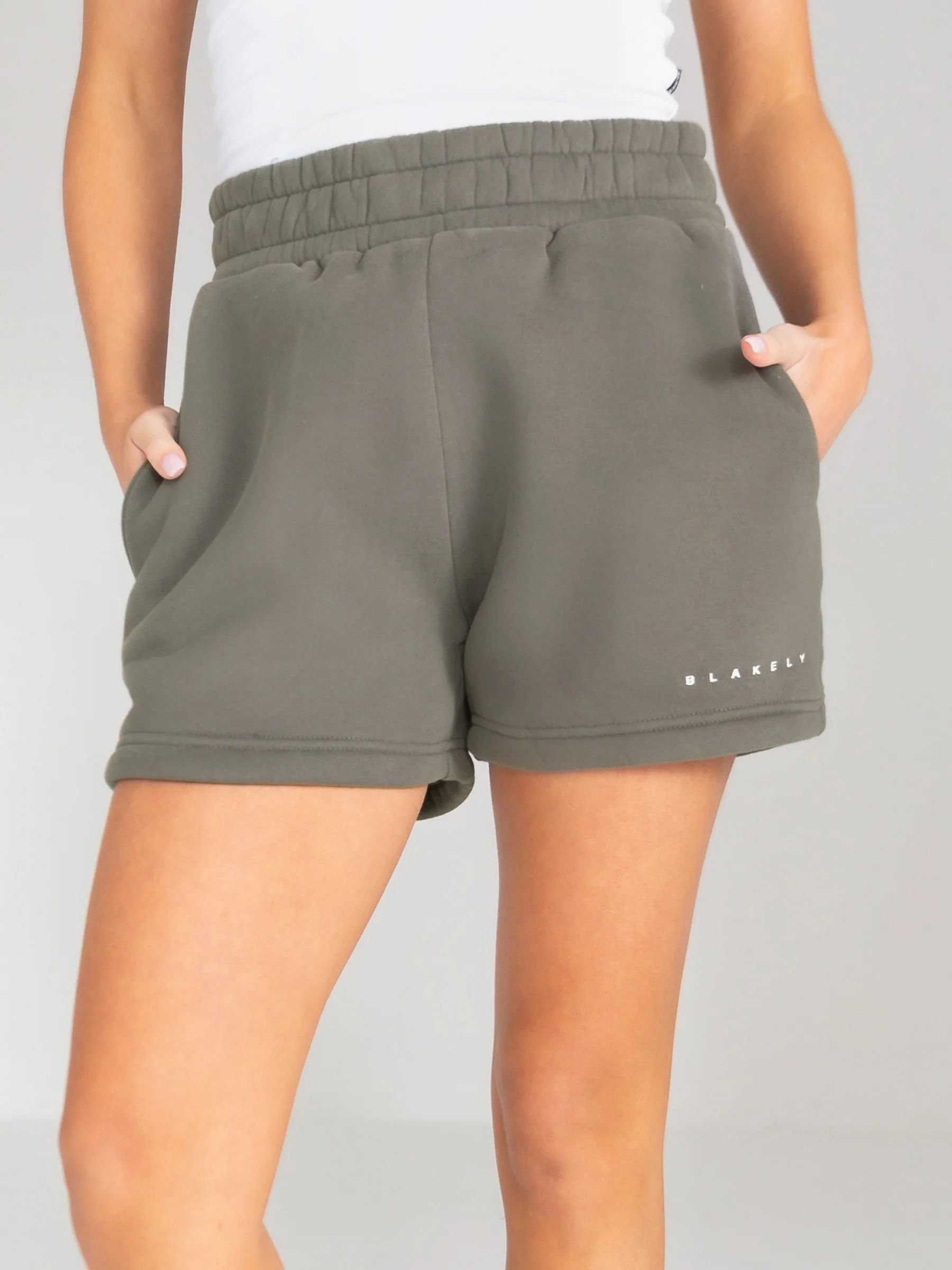 Isabel Jogger Shorts - Safari Green - Prinboxs