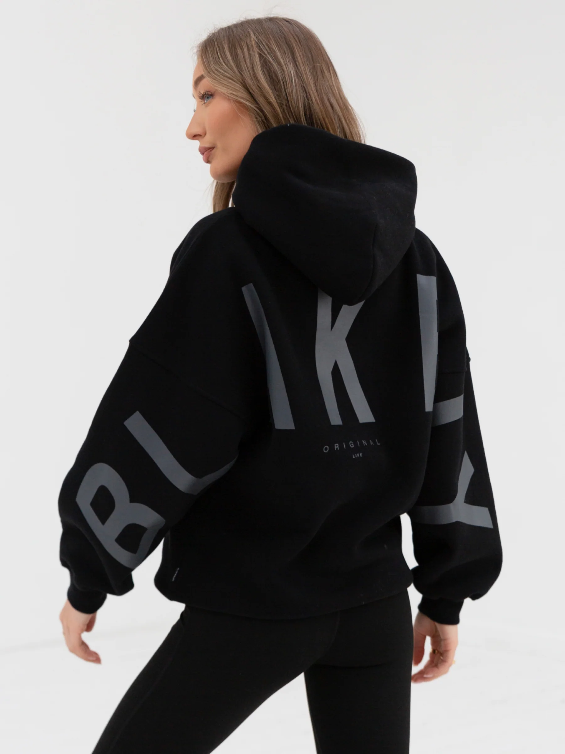 Tonal Isabel Oversized Hoodie - Black - Prinboxs
