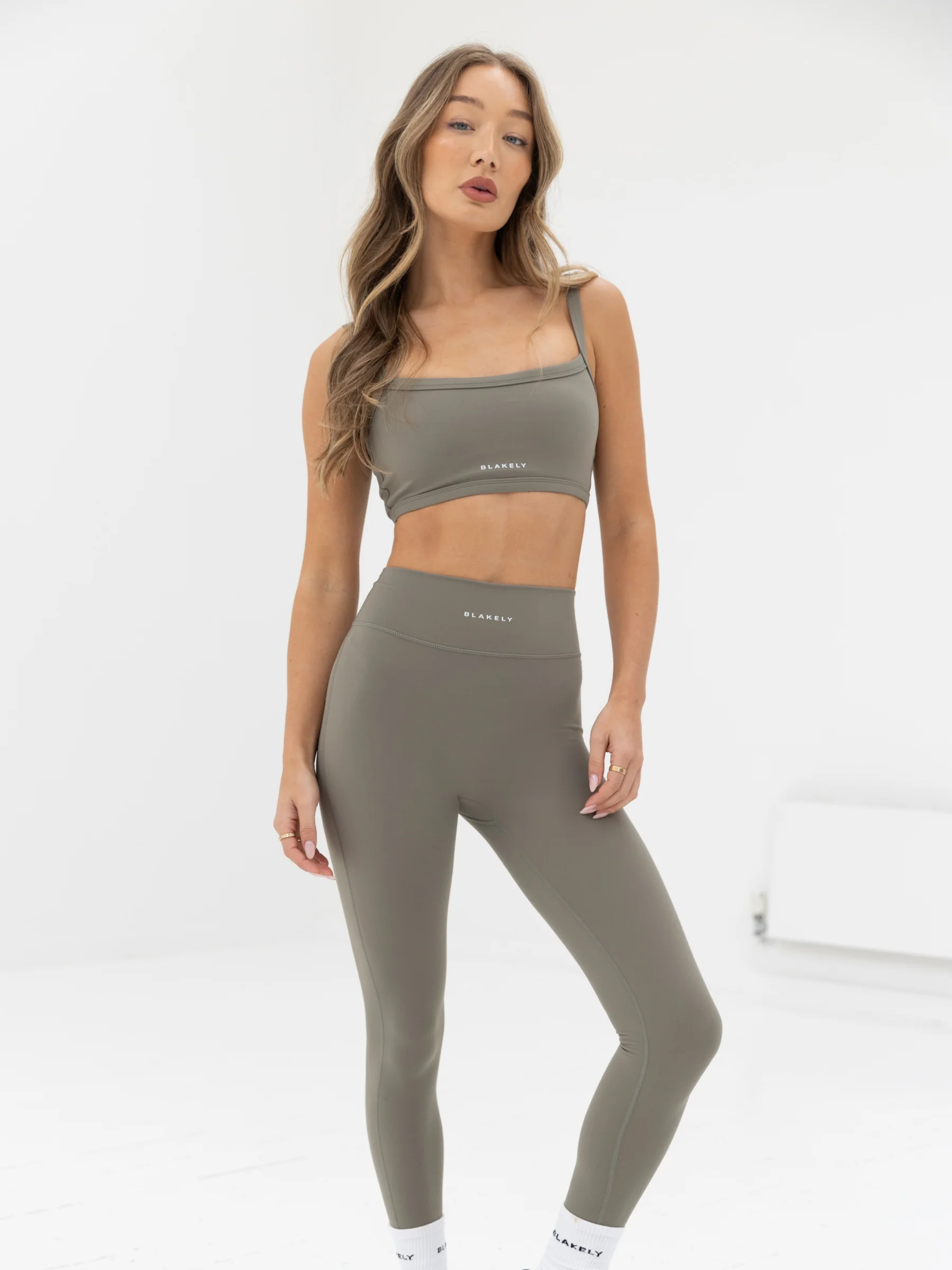 Ultimate Sports Bra & Leggings Set - Safari Green - Prinboxs