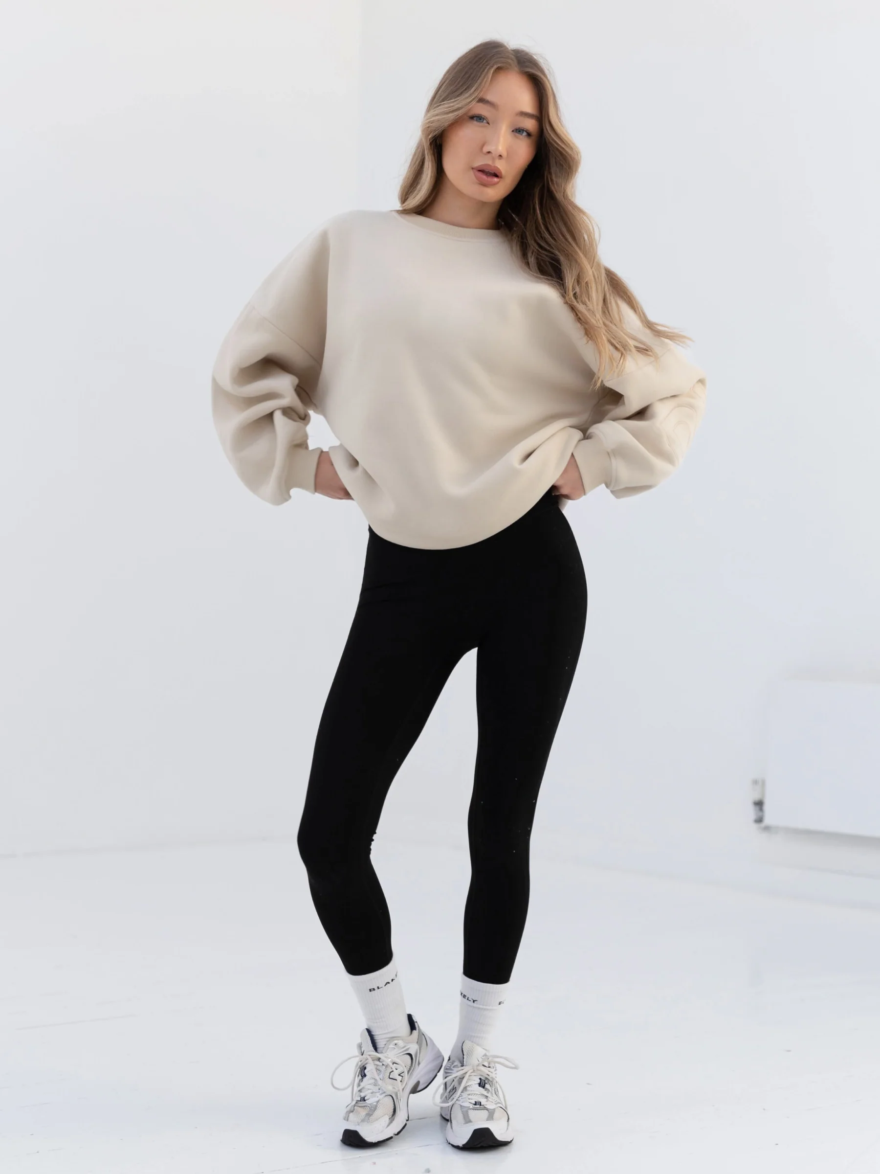 Embroidered Isabel Oversized Jumper - Bone - Prinboxs