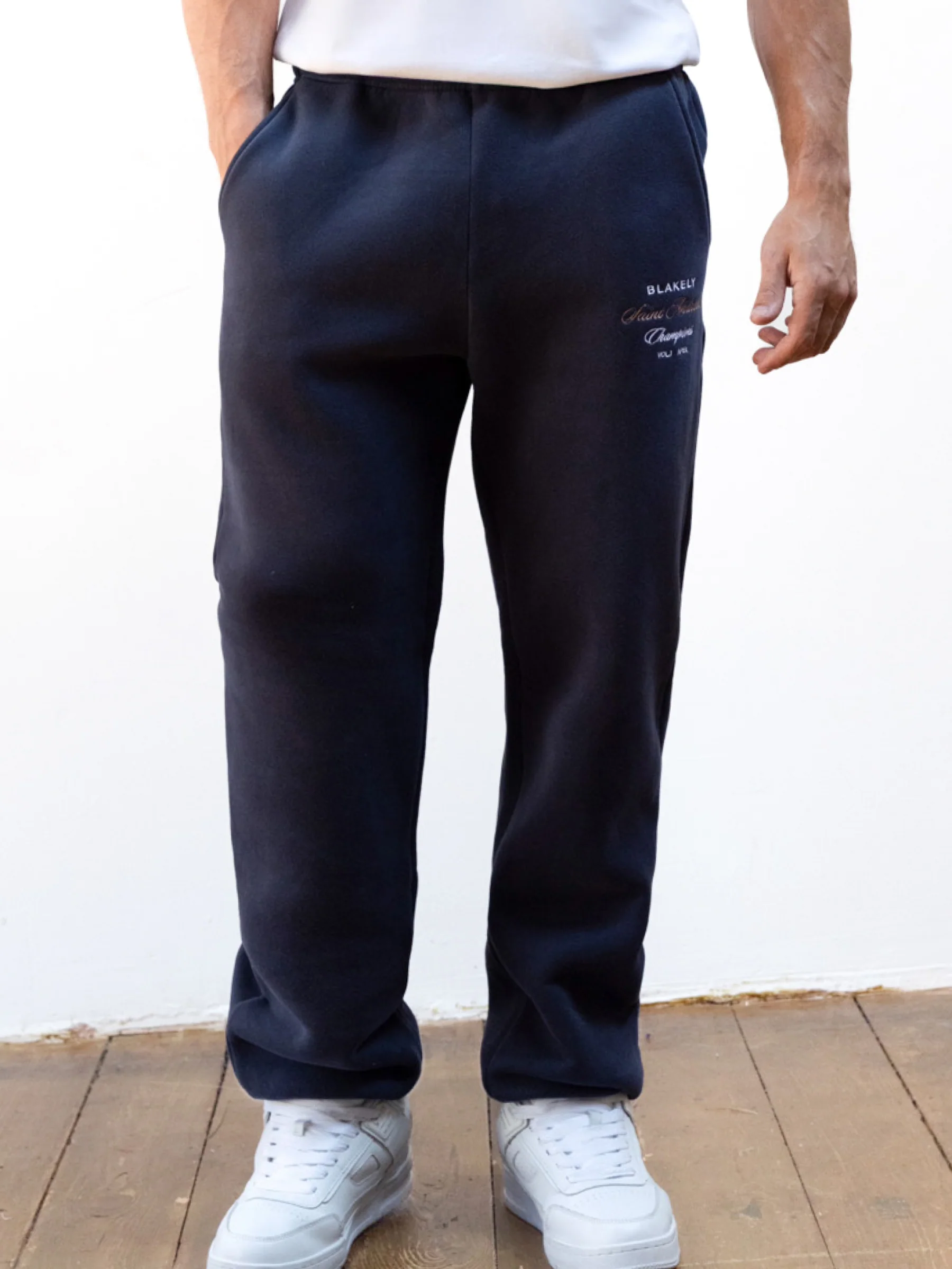 Legacy Relaxed Sweatpants - True Navy - Prinboxs
