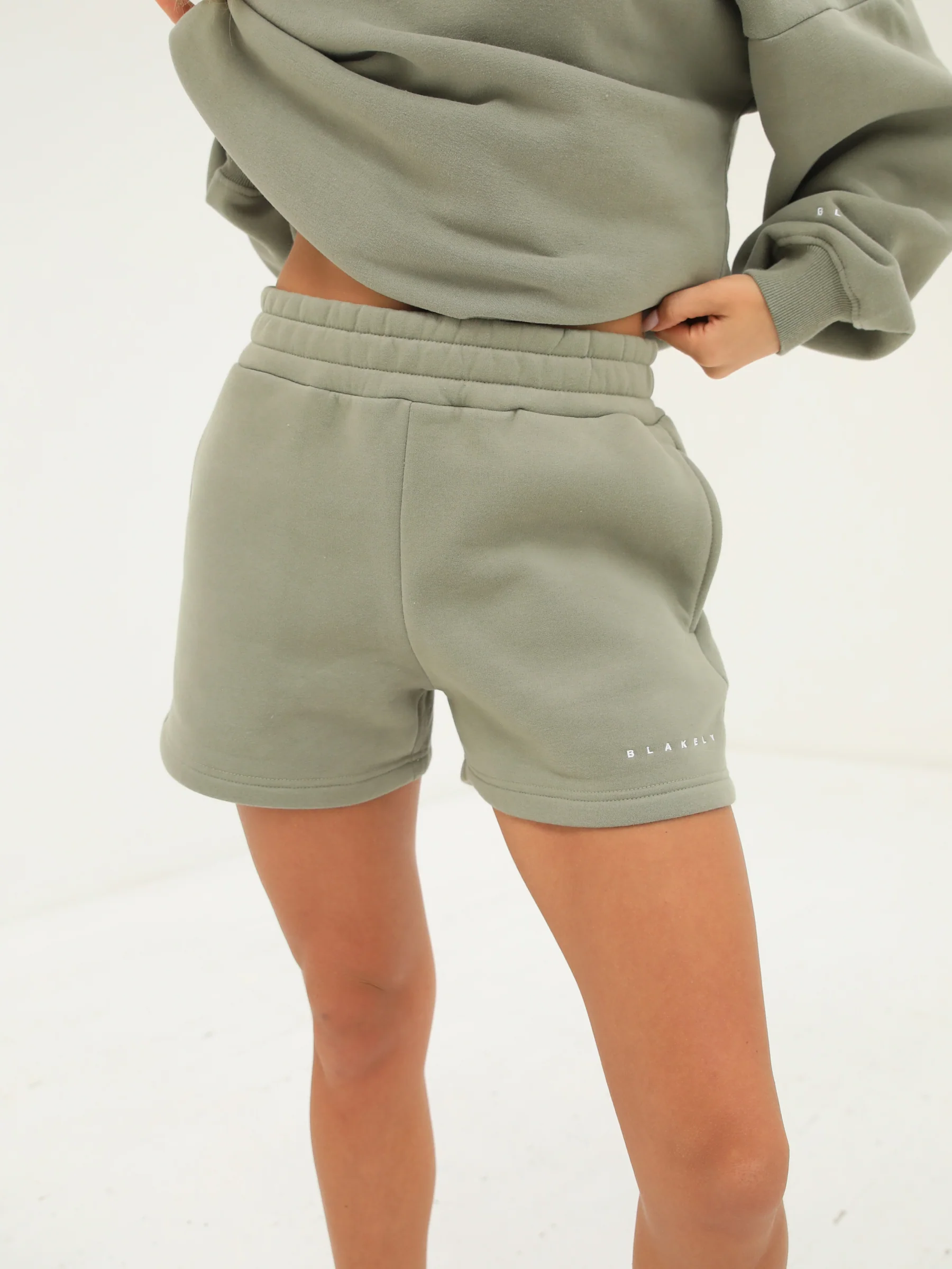 Isabel Jogger Shorts - Olive - Prinboxs
