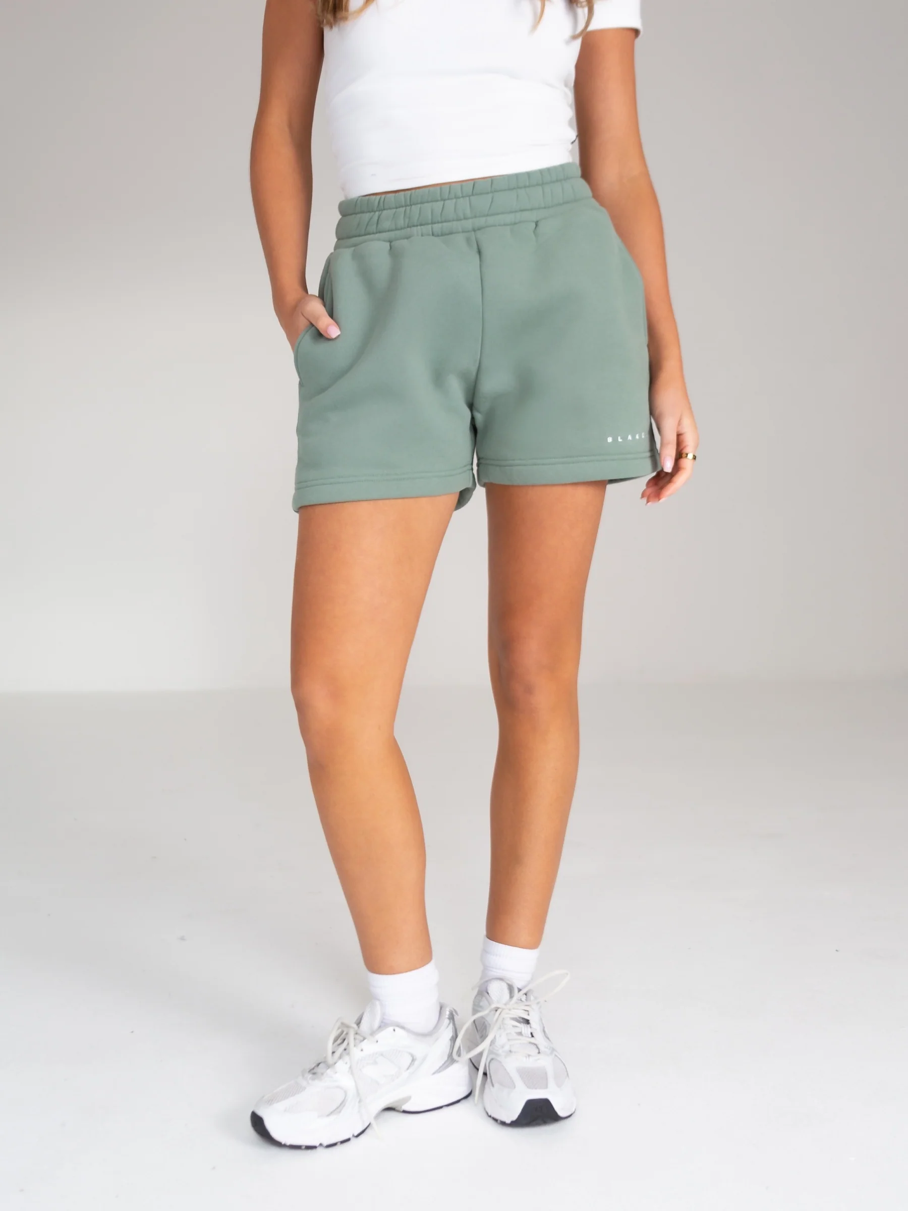 Isabel Jogger Shorts - Sage Green - Prinboxs