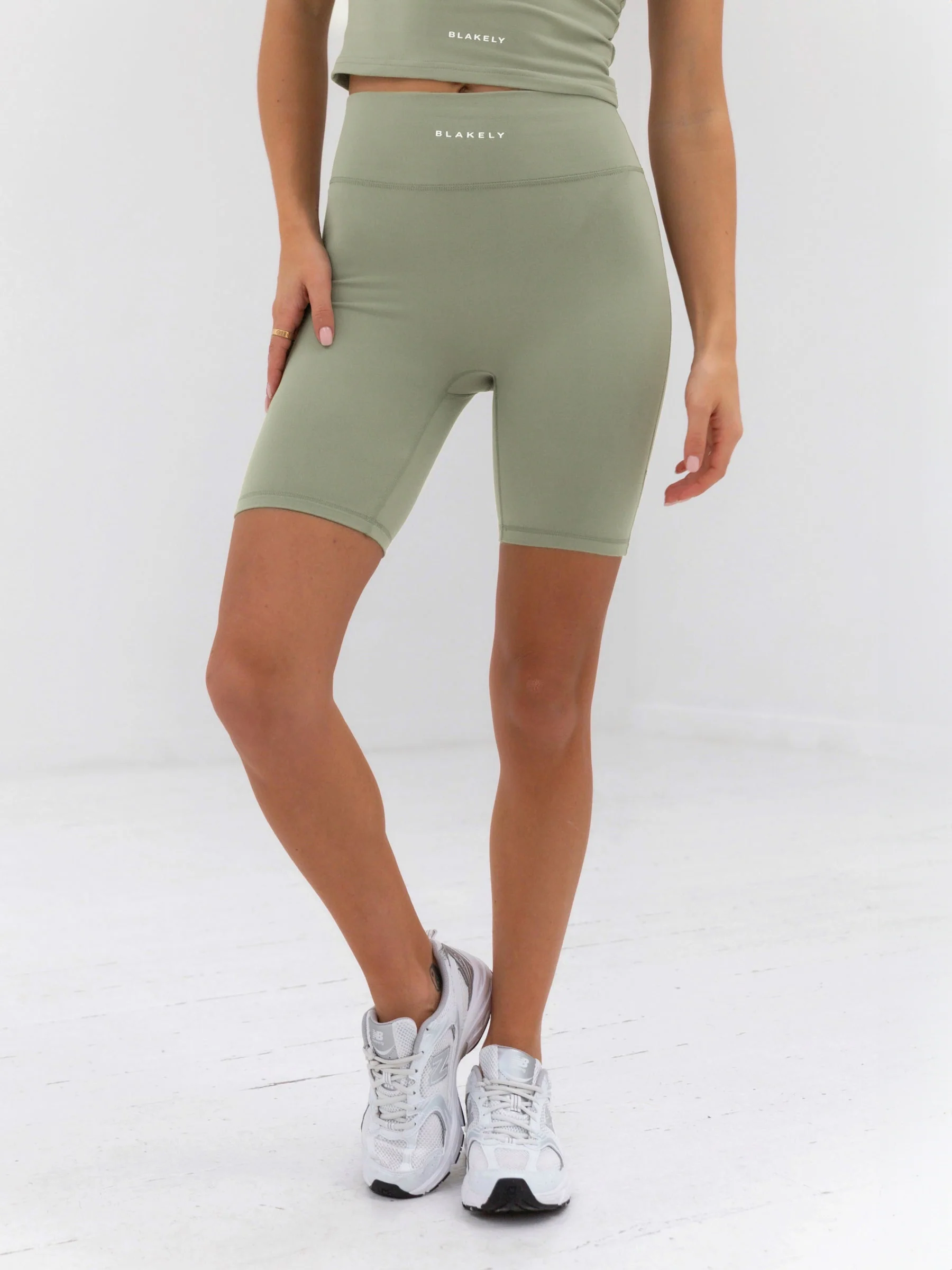Ultimate Active Shorts - Olive - Prinboxs